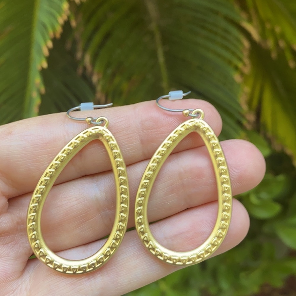 Lucky Brand Dangling Earrings